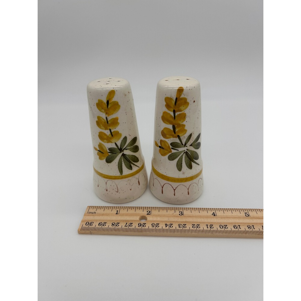 Stangl Pottery Golden Harvest Salt Pepper Shakers Vintage Ceramic Yellow Floral